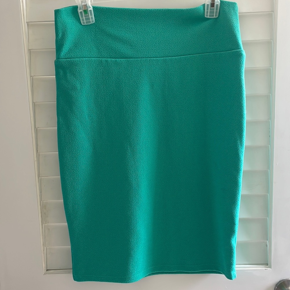 Women’s Lularoe skirt